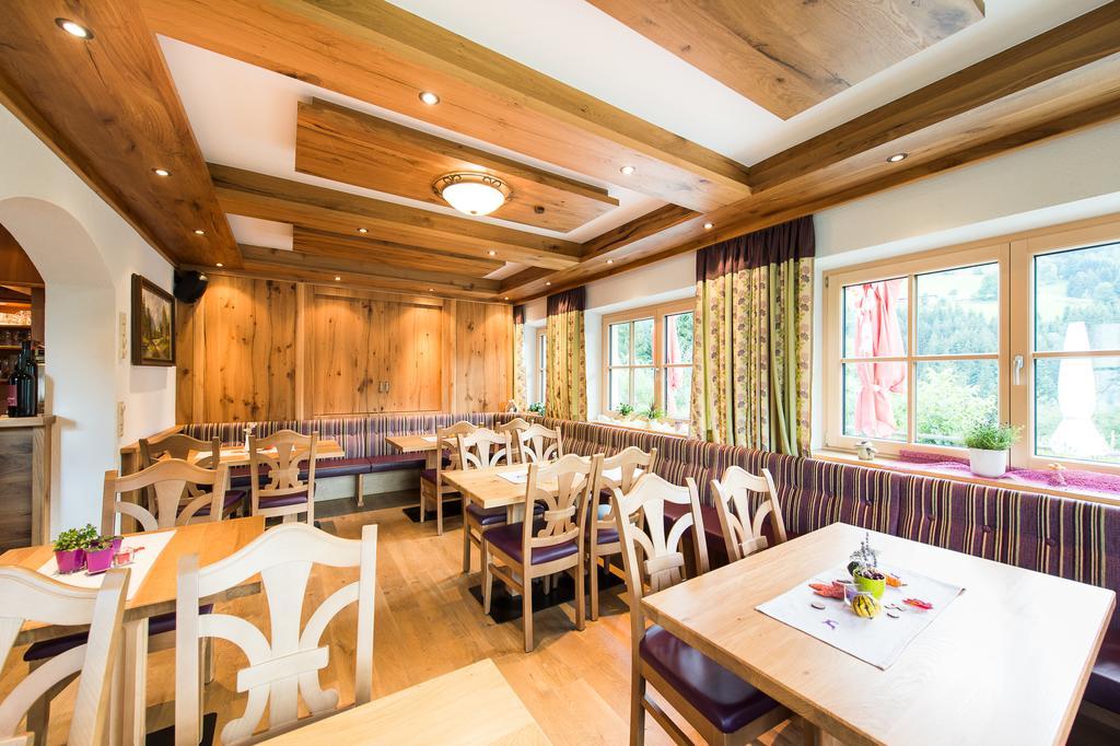 לאוגנג Hotel Gasthof Erbhof Anderlhof מראה חיצוני תמונה