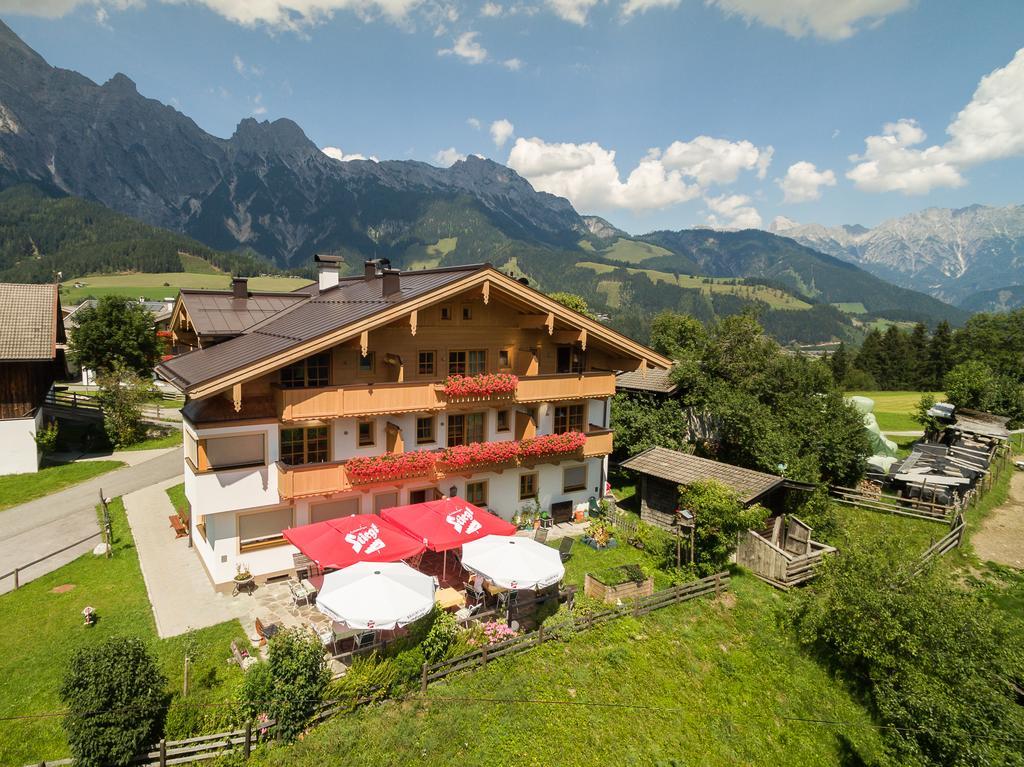 לאוגנג Hotel Gasthof Erbhof Anderlhof מראה חיצוני תמונה